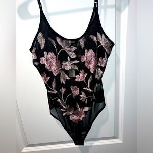 Perfect Lacey Bodysuit🖤